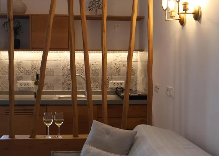 Alafropetra Luxury 4*