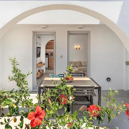 Alafropetra Luxury 3* Akrotiri (Santorini)