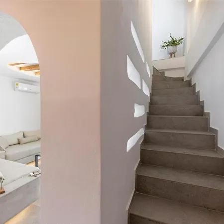 Alafropetra Luxury Apartmanhotel Akrotírion