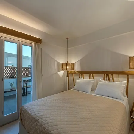 Alafropetra Luxury Akrotírion
