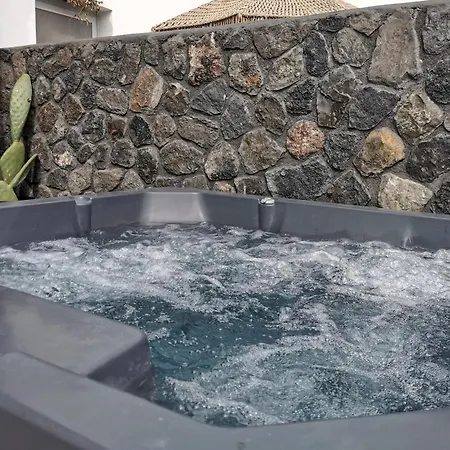 Lägenhetshotell Alafropetra Luxury