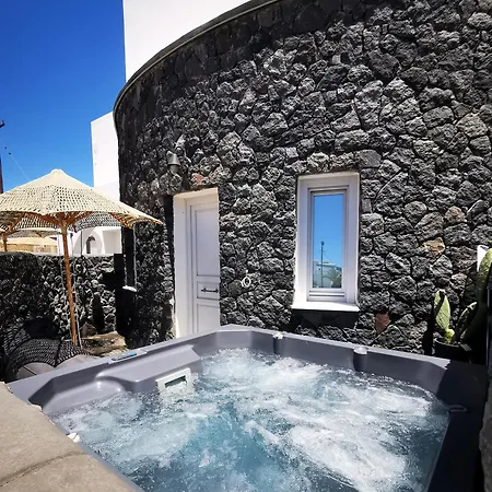 アパートホテル Alafropetra Luxury Akrotírion