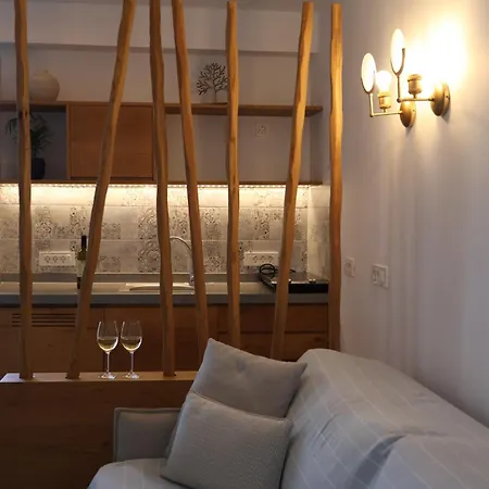 Alafropetra Luxury 4*