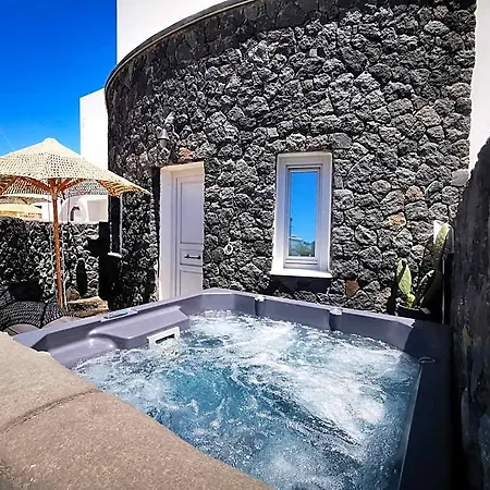 Aparthotel Alafropetra Luxury 4*