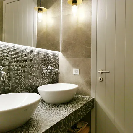 Alafropetra Luxury Apartmanhotel 4*