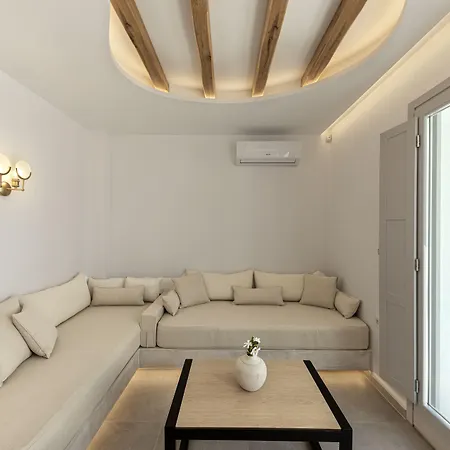 Alafropetra Luxury Apart-hotel 4*