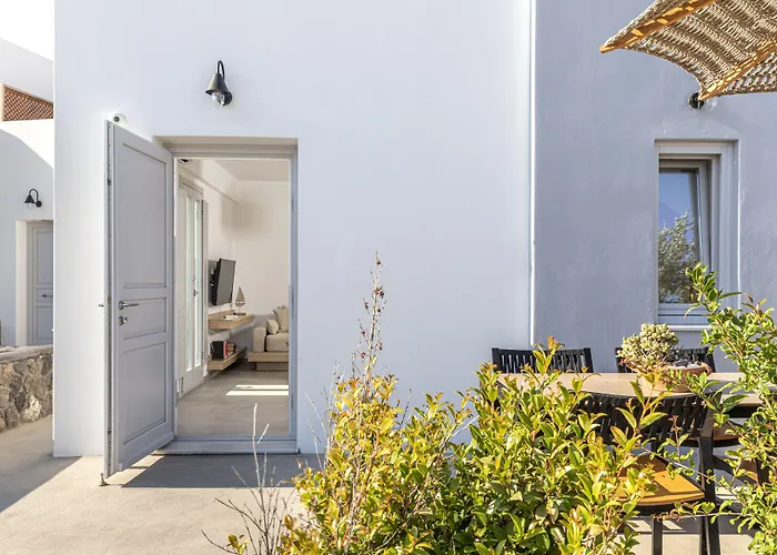 Alafropetra Luxury شقة فندقية 4*