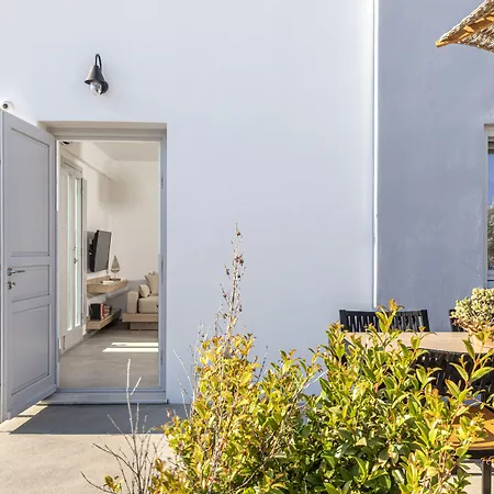 Alafropetra Luxury Aparthotel 4*