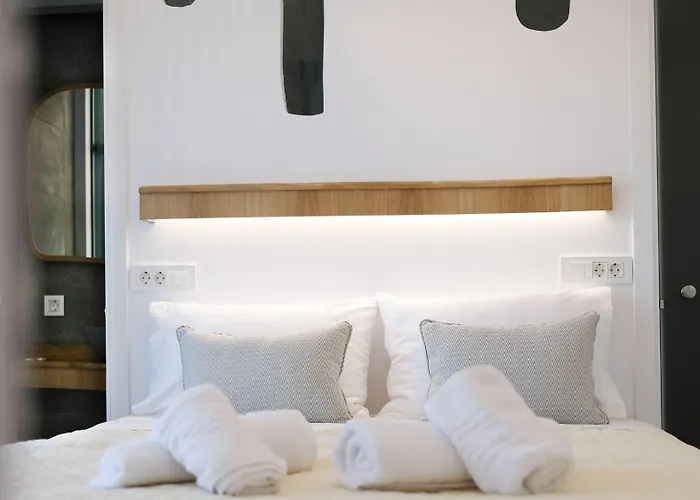 Alafropetra Luxury Apartmanhotel